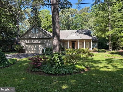 509 DOGWOOD DRIVE - Photo 1