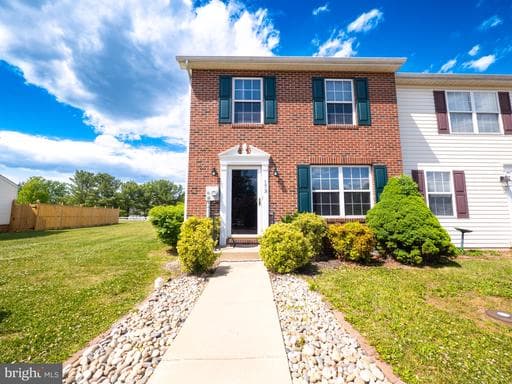 173 EQUESTRIAN DRIVE - Photo 1