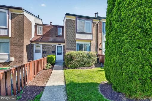 2430 SUN VALLEY CIRCLE 7-B