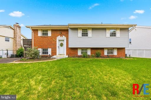 554 LANNY COURT - Photo 1
