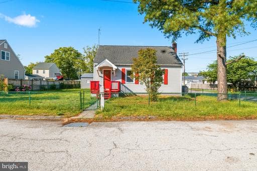 8444 GARDEN ROAD - Photo 1