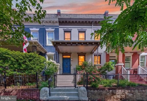 1212 C St NE, Washington, DC 20002-6332, United States - Photo 1