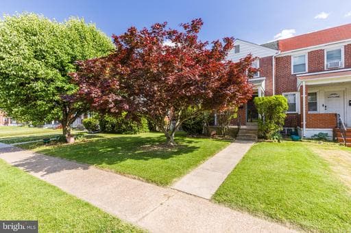6913 BROENING ROAD - Photo 1