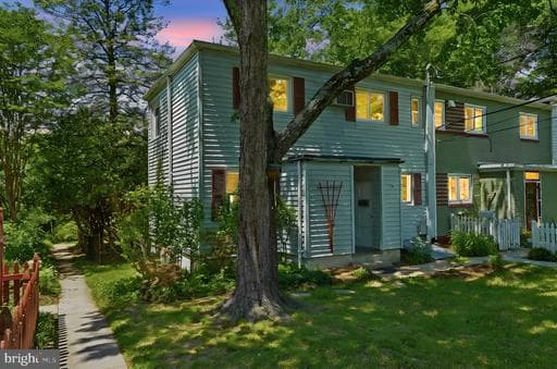 33 RIDGE ROAD - Photo 1