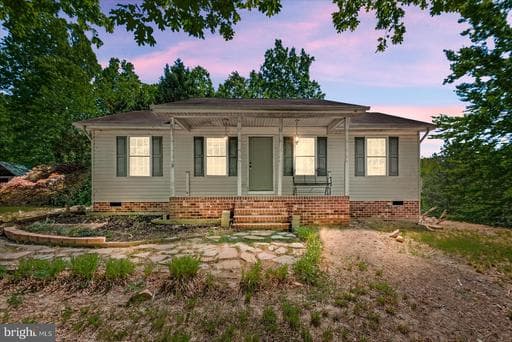 11024 LADYSMITH ROAD - Photo 1
