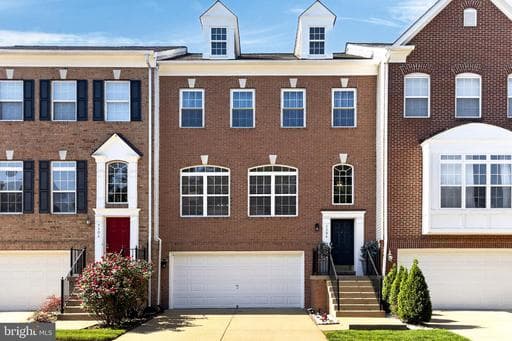 7304 HAMPTON MANOR PLACE - Photo 1