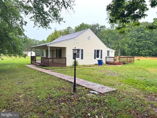 18163 MONROVIA ROAD - Photo 1