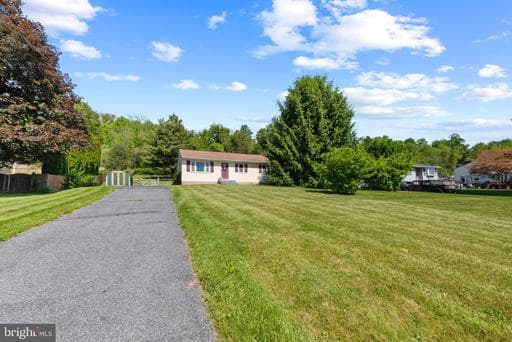 3242 LINEBORO ROAD - Photo 1