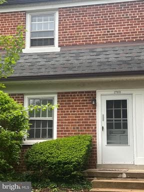 1760 E WEST HIGHWAY 1760