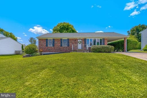 503 OLD STONE PLACE - Photo 1
