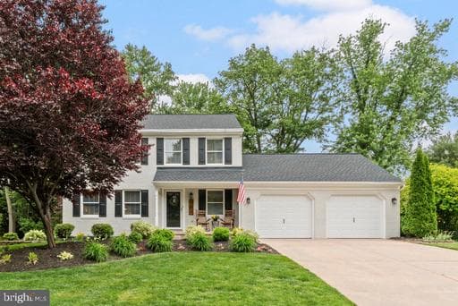 703 MACPHAIL COURT - Photo 1