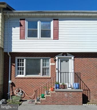 243 BRUNSWICK ROAD - Photo 1