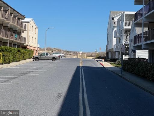 14 36TH STREET 3 - Photo 1