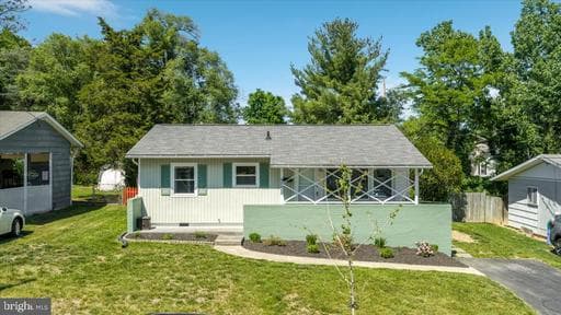 420 E PALL MALL STREET - Photo 1