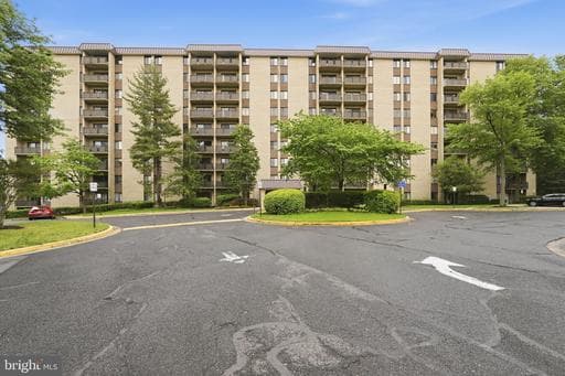 3101 S MANCHESTER STREET 315 - Photo 1