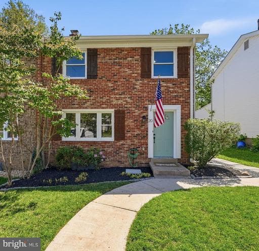 20 SYDNOR STREET - Photo 1