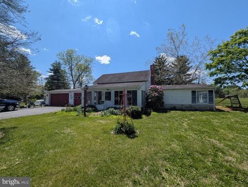 1585 JARRETTSVILLE ROAD - Photo 1