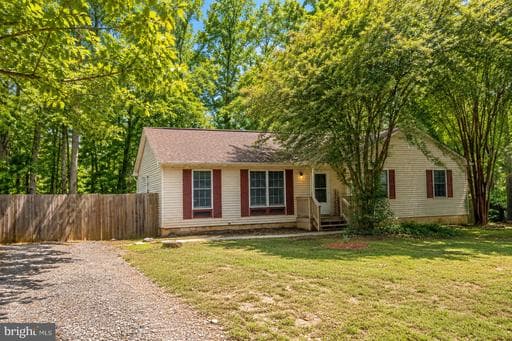 12914 Trapp Dr, Spotsylvania, VA 22551-8018, United States - Photo 1