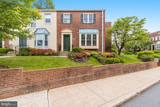 4904 BRADLEY BOULEVARD 229 - Photo 1