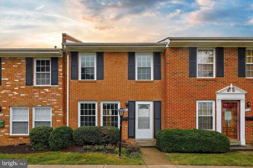 220 N STERLING BOULEVARD - Photo 1