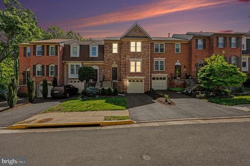 7705 JEWELWEED COURT - Photo 1