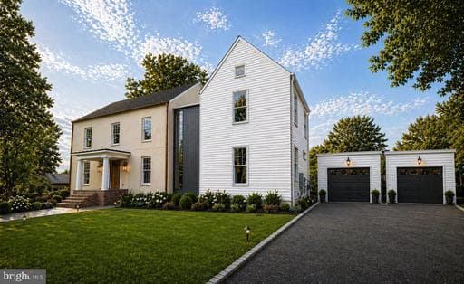 999 N TUCKAHOE STREET - Photo 1