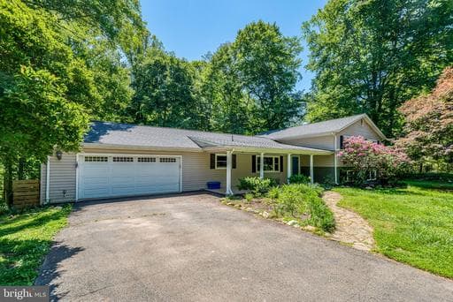 7199 MILL RUN DRIVE - Photo 1