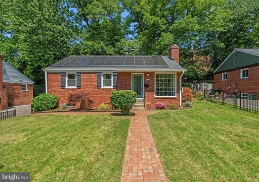 3117 KING STREET - Photo 1