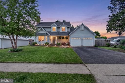 1600 BOLTON STREET - Photo 1