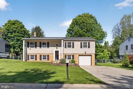 222 WHITEHALL ROAD - Photo 1