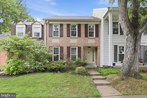4630 LUXBERRY DRIVE - Photo 1