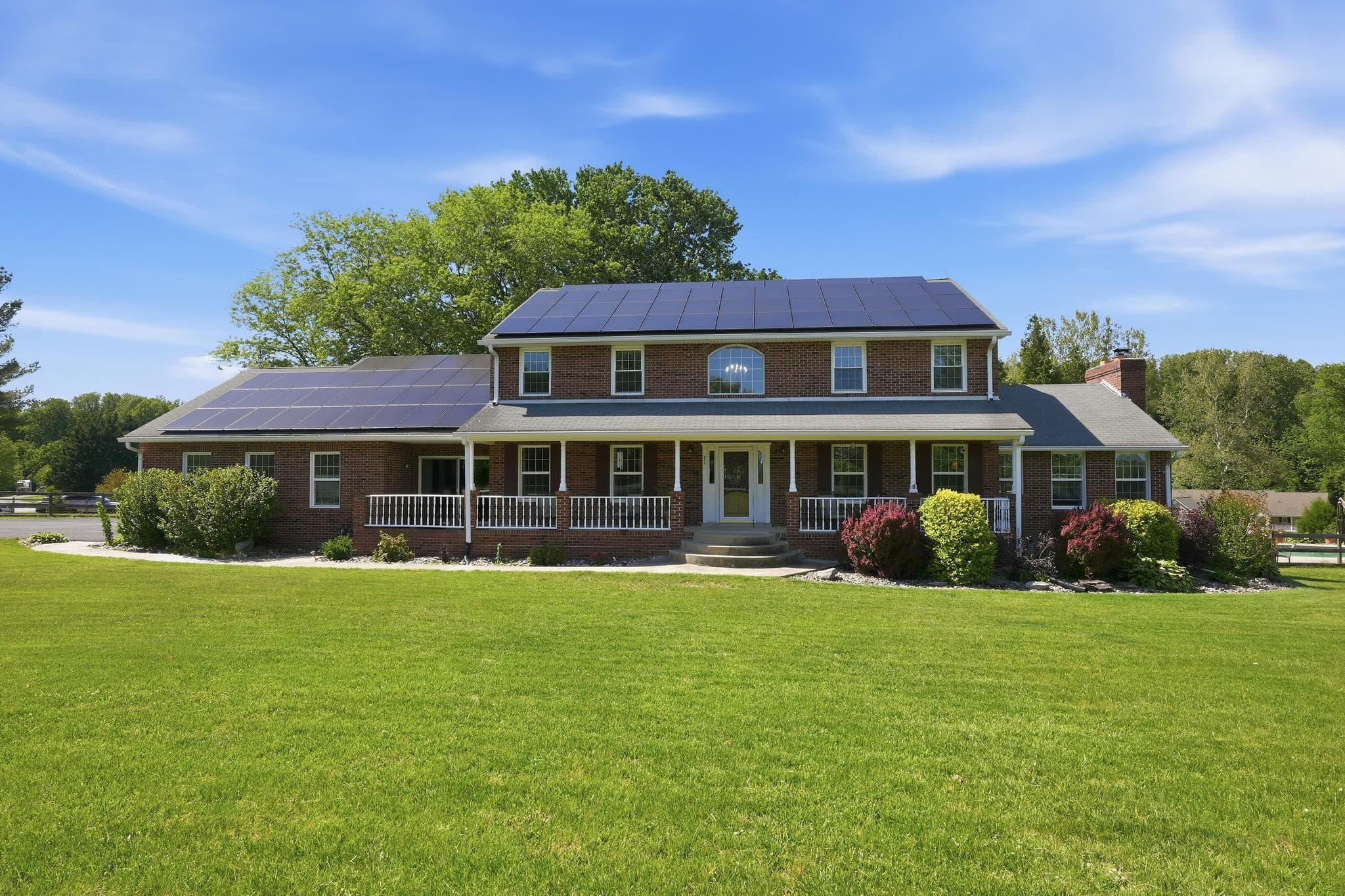 6118 FISHERS STATION ROAD - Photo 1