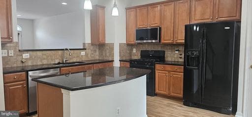 42466 MALACHITE TERRACE - Photo 1