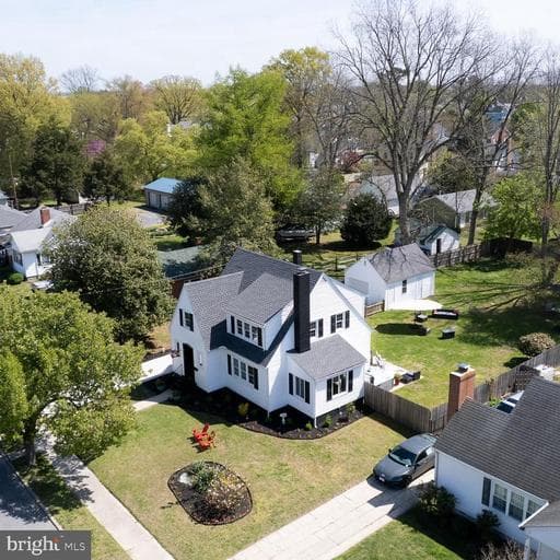 310 TALBOT AVENUE - Photo 1