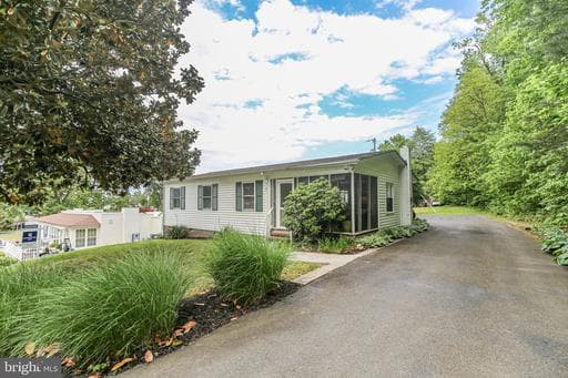 6181 3rd St, King George, VA 22485-7464, United States - Photo 1