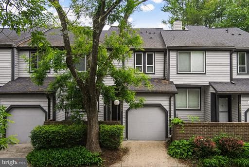 5489 VANTAGE POINT ROAD 26 - Photo 1