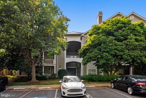 1708 LAKE SHORE CREST DRIVE 23