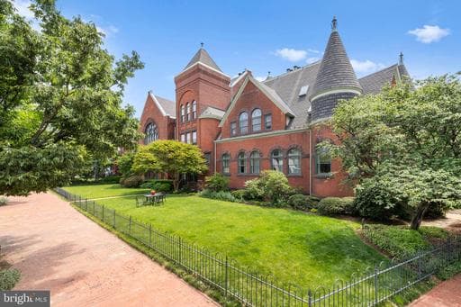 350 9TH STREET 15 - Photo 1