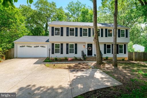 15919 FAIRWAY DRIVE - Photo 1