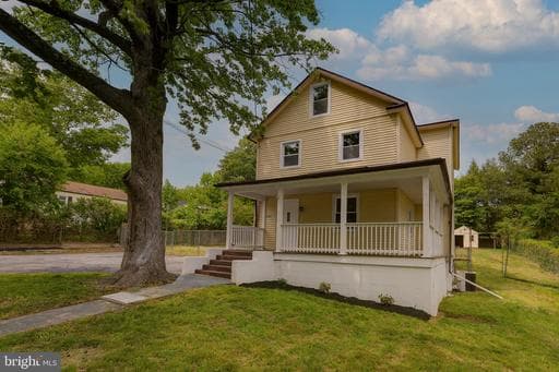 4904 DELAWARE STREET - Photo 1