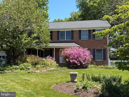 6 BATTLETOWN DRIVE - Photo 1