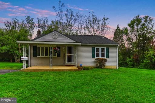 2715 CULLUM ROAD - Photo 1