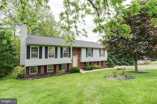 8813 ORCHARD ROAD - Photo 1