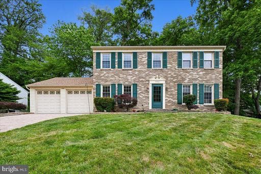 7592 RUXTON DRIVE - Photo 1