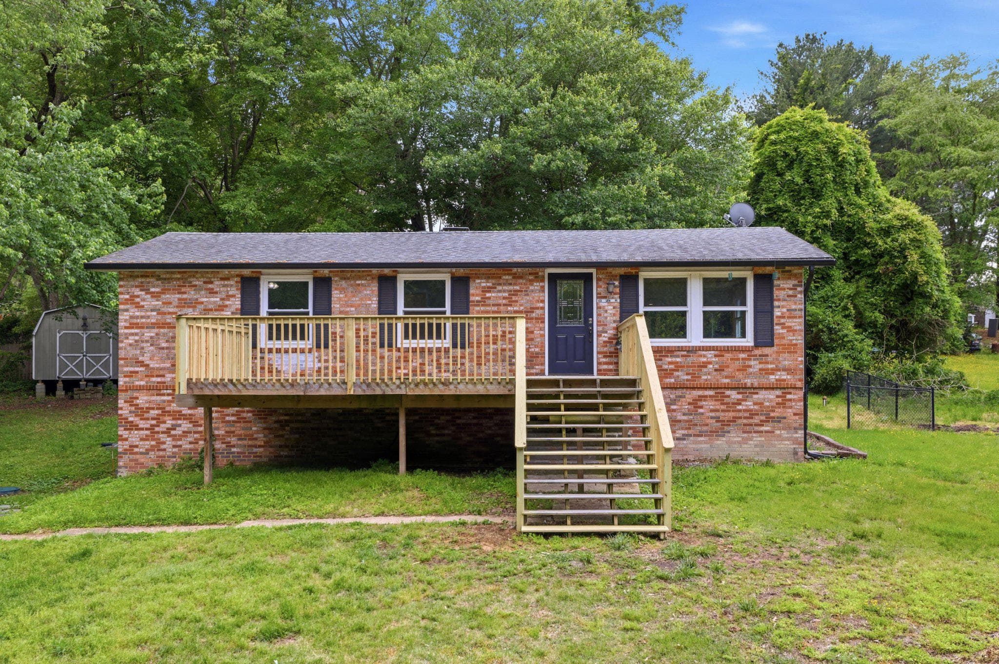 941 Pat Ln, Huntingtown, MD 20639-9781, United States - Photo 1