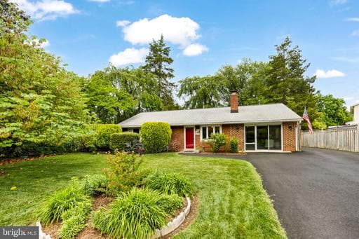 7714 WEBER STREET - Photo 1