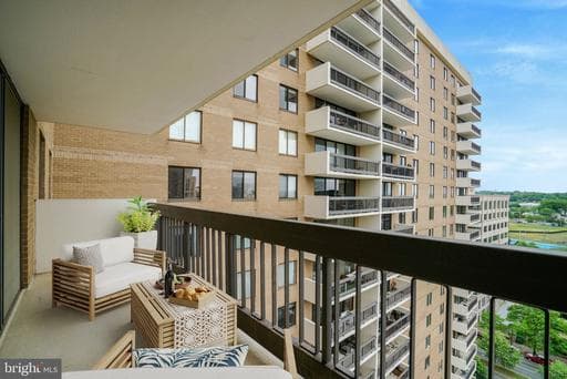 3800 FAIRFAX DR #1211,ARLINGTON,VA,22203,ARLINGTON - Photo 1