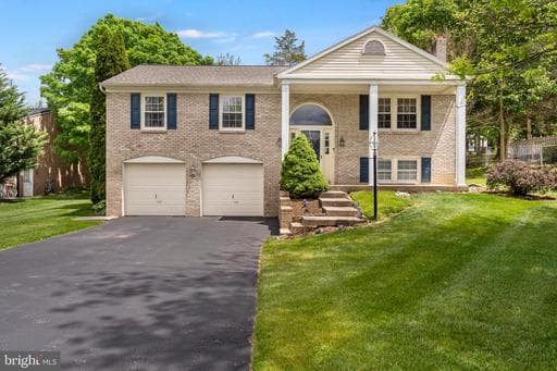 14 PRINCETON PLACE - Photo 1