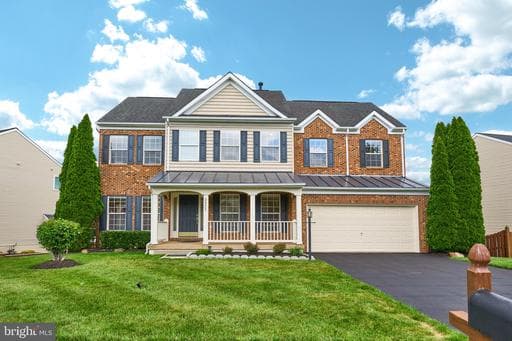 8553 DALTONS GROVE WAY - Photo 1