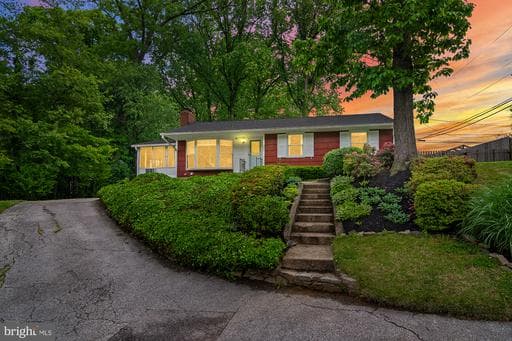 8805 LITTLEWOOD - Photo 1